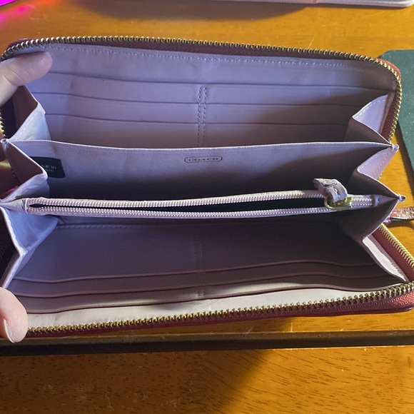 Coach Wallet - Picture 5 of 5